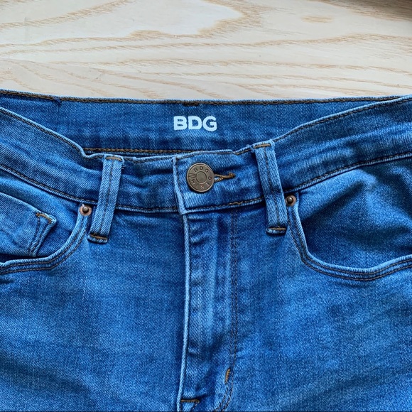 BDG - Ankle High Rise Twig Jeans - Urban Outfitter - Picture 4 of 5